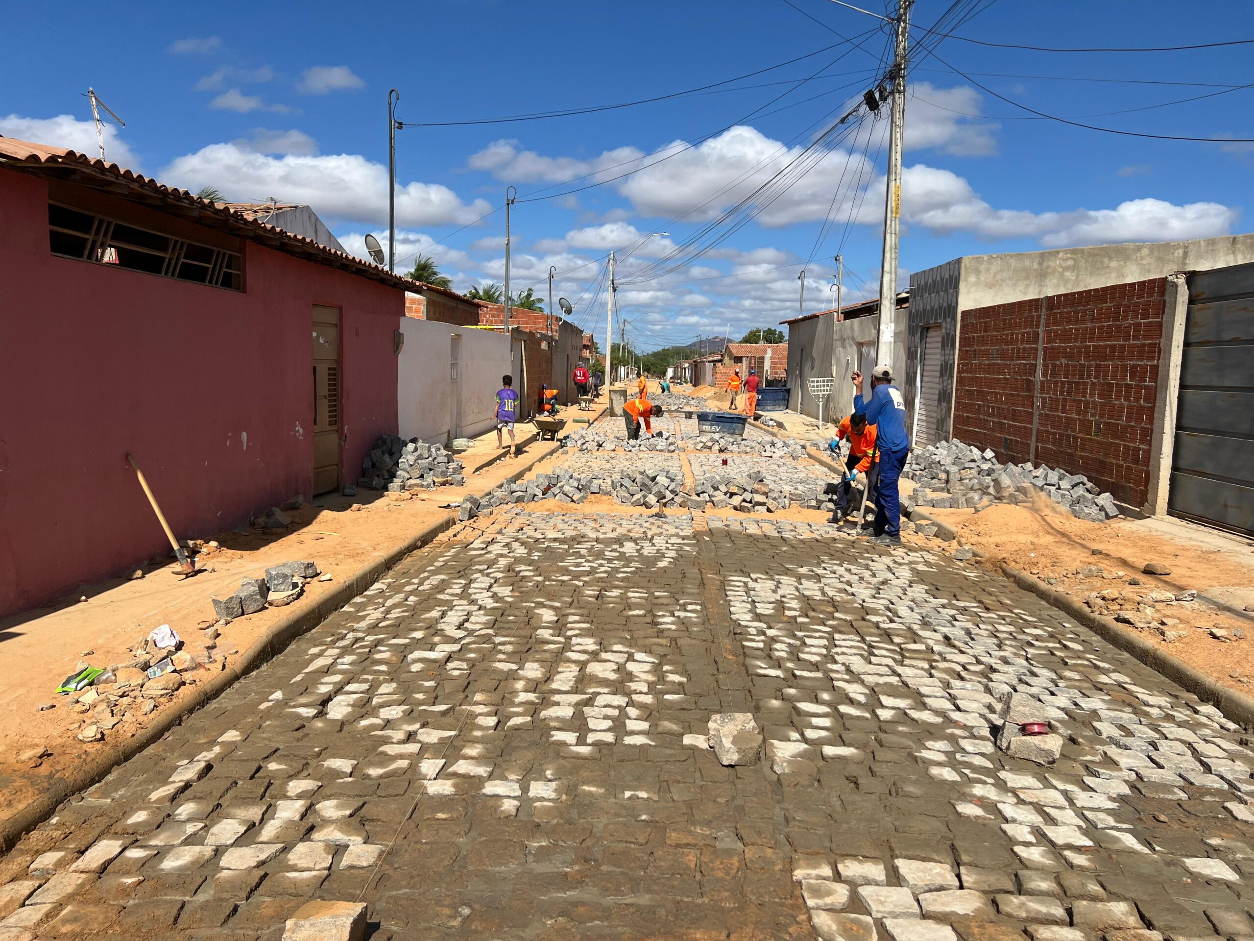 Pavimentações na área ribeirinha de Petrolina entram na reta final