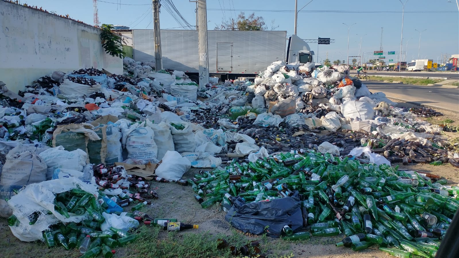 Fiscalizações reforçam o trabalho de ordenamento urbano através do programa Petrolina + Limpa