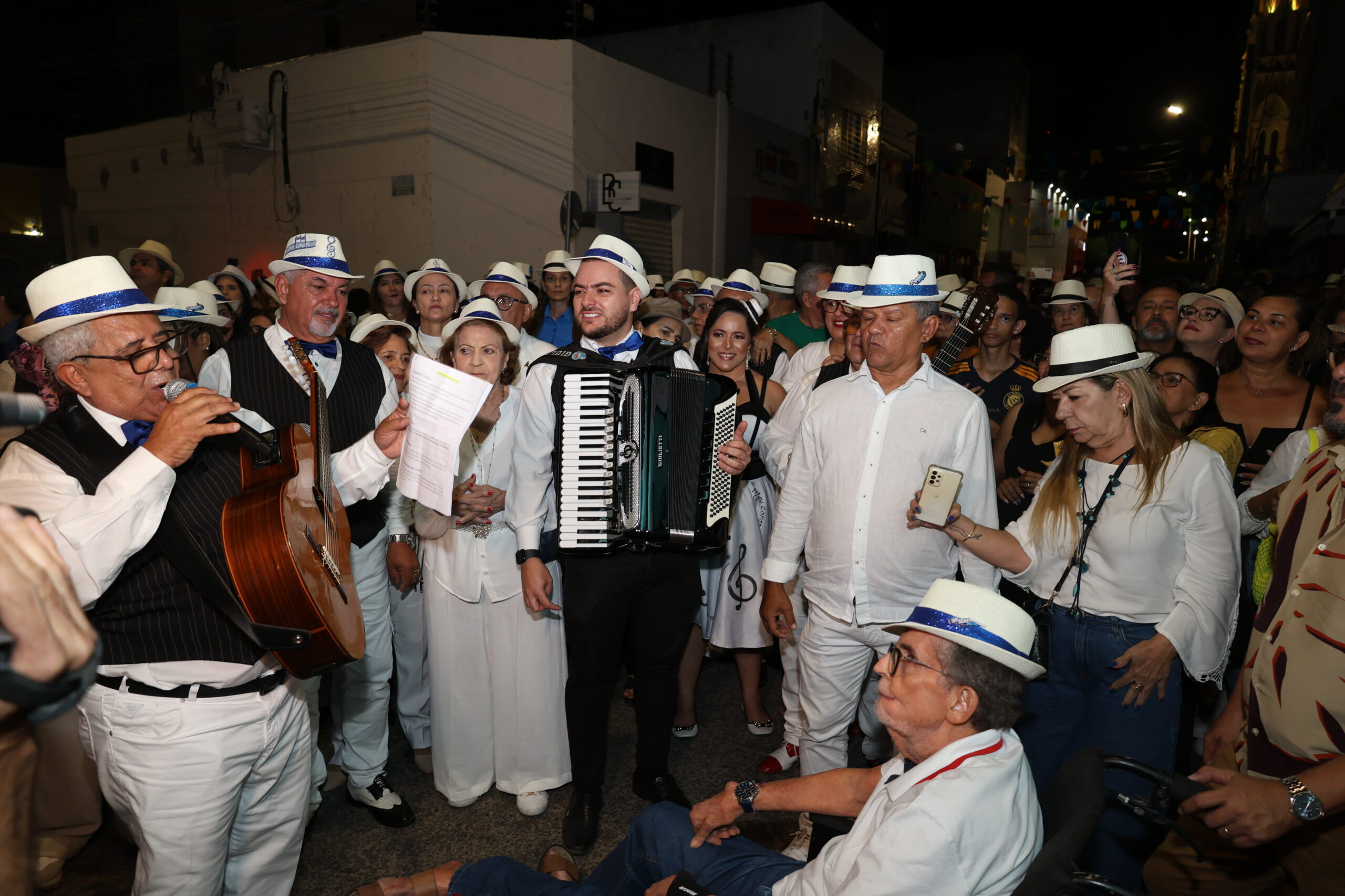 Serenata da Nossa Petrolina celebra a tradição musical da cidade