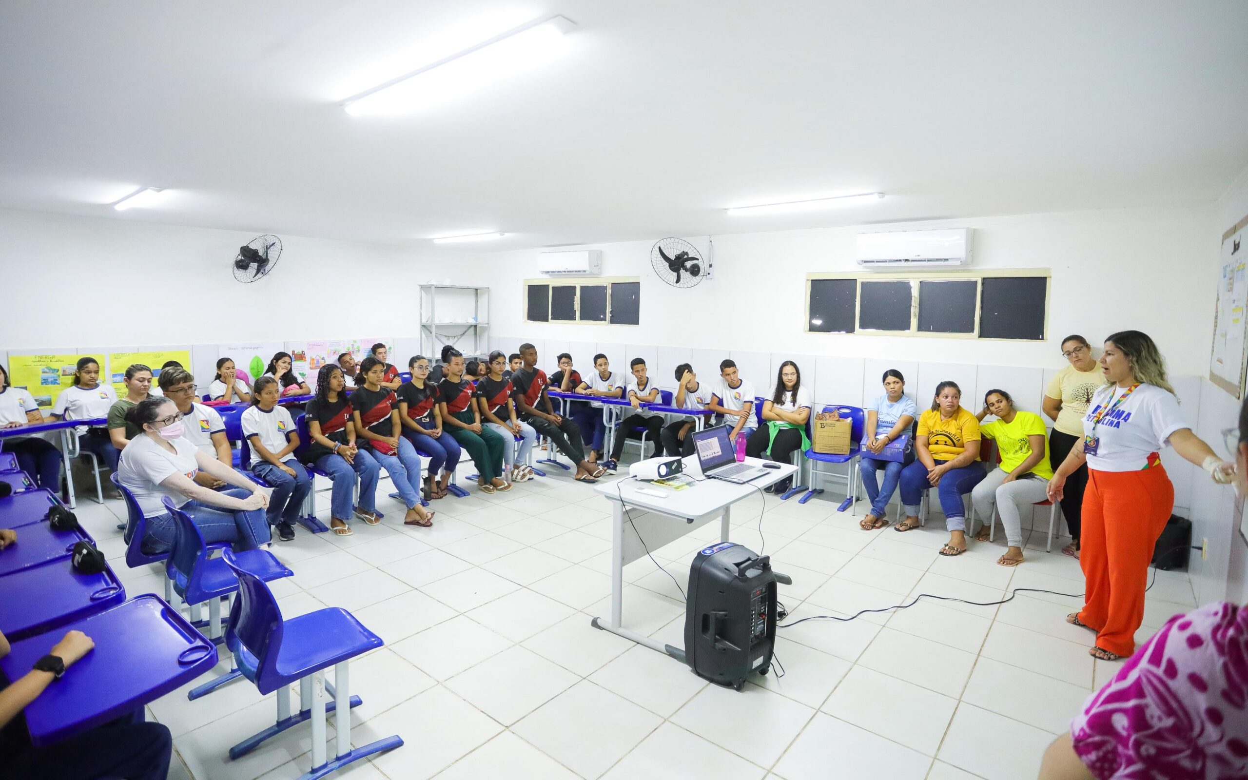 Ações da Prefeitura de Petrolina nas escolas reforçam prevenção e cuidado no trânsito