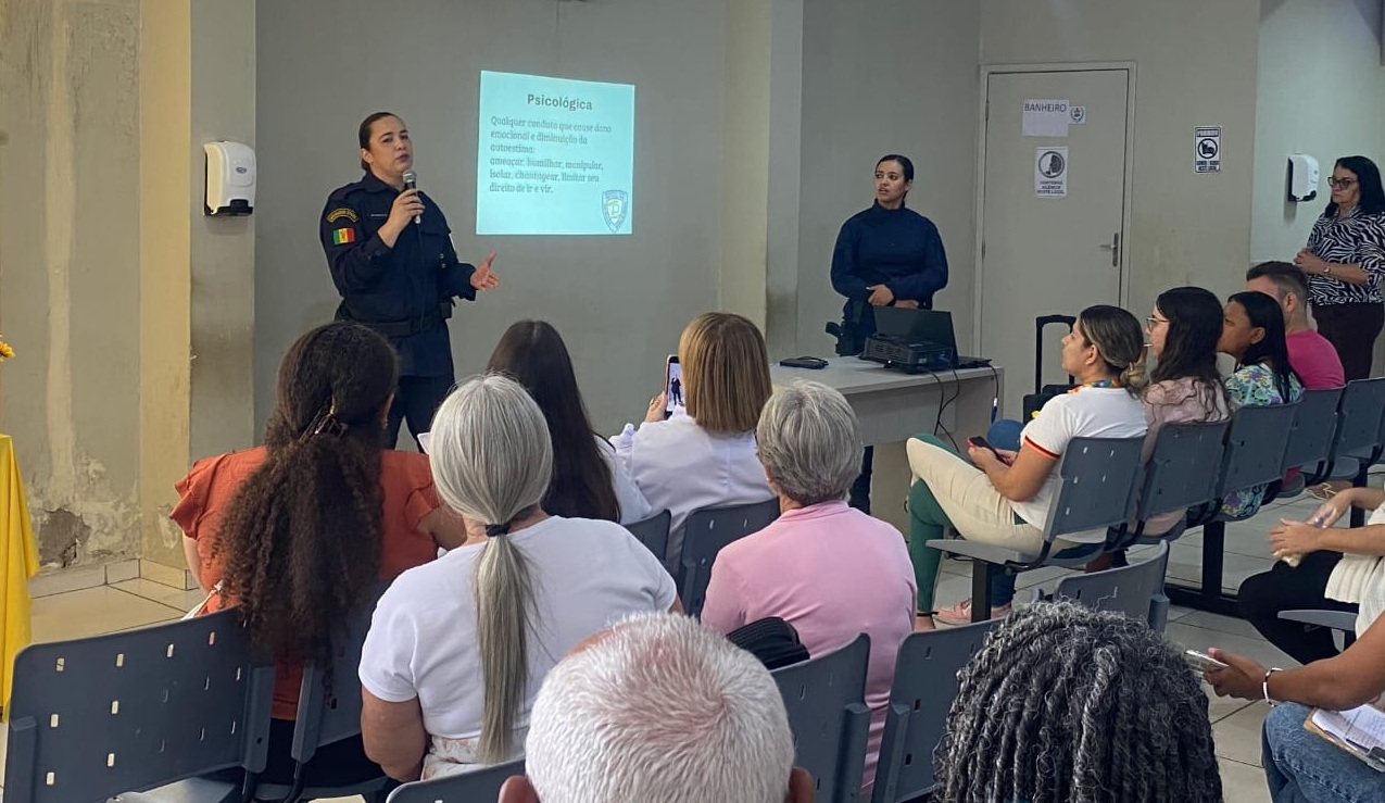Petrolina: Patrulha Maria da Penha promove conversa sobre a violência doméstica na Policlínica Municipal
