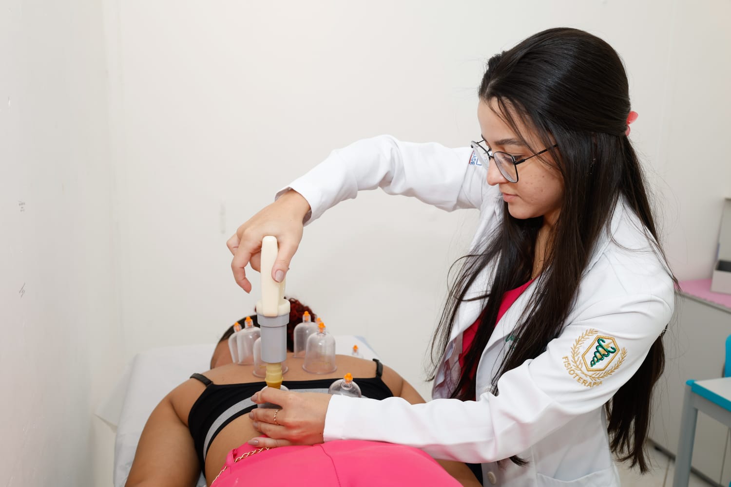 Casa Azul oferece programação especial do Outubro Rosa para mães de crianças atendidas na unidade