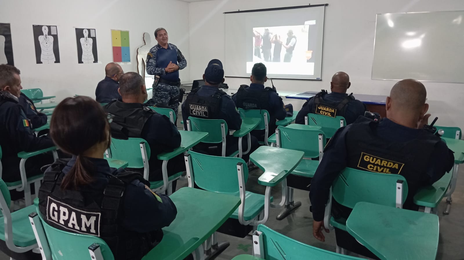 Mais preparo nas ruas: Guarda Civil de Petrolina conclui curso que aprimora técnicas de abordagem