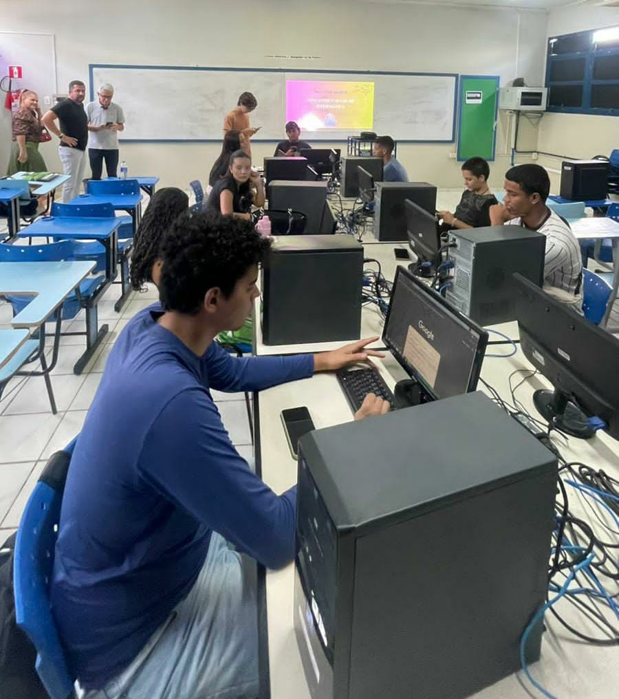 Prefeitura de Petrolina oferta cursos gratuitos de Lógica de Programação e Inclusão Digital