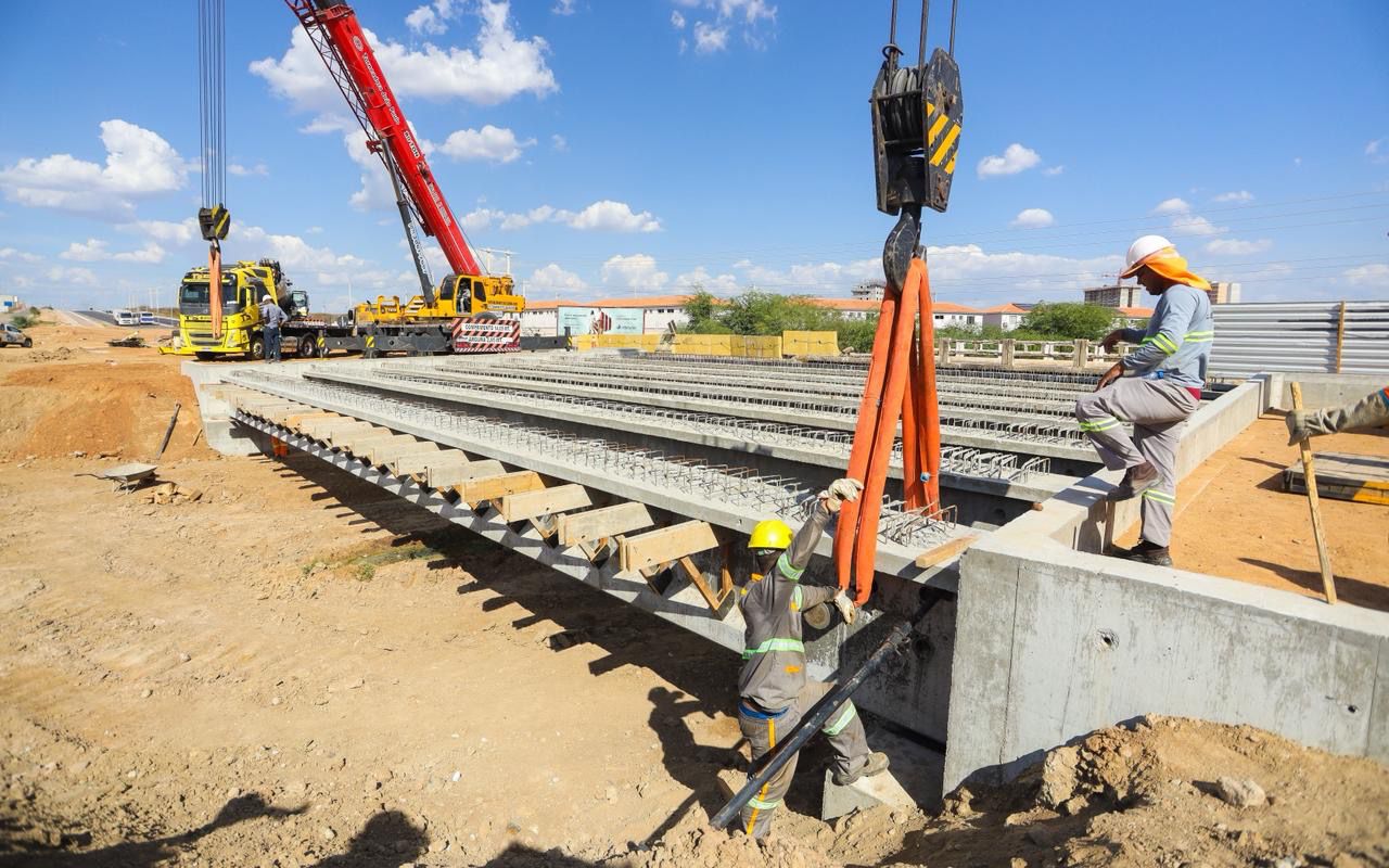 Com serviço em tempo recorde, Prefeitura libera fluxo de trânsito na Avenida Transnordestina
