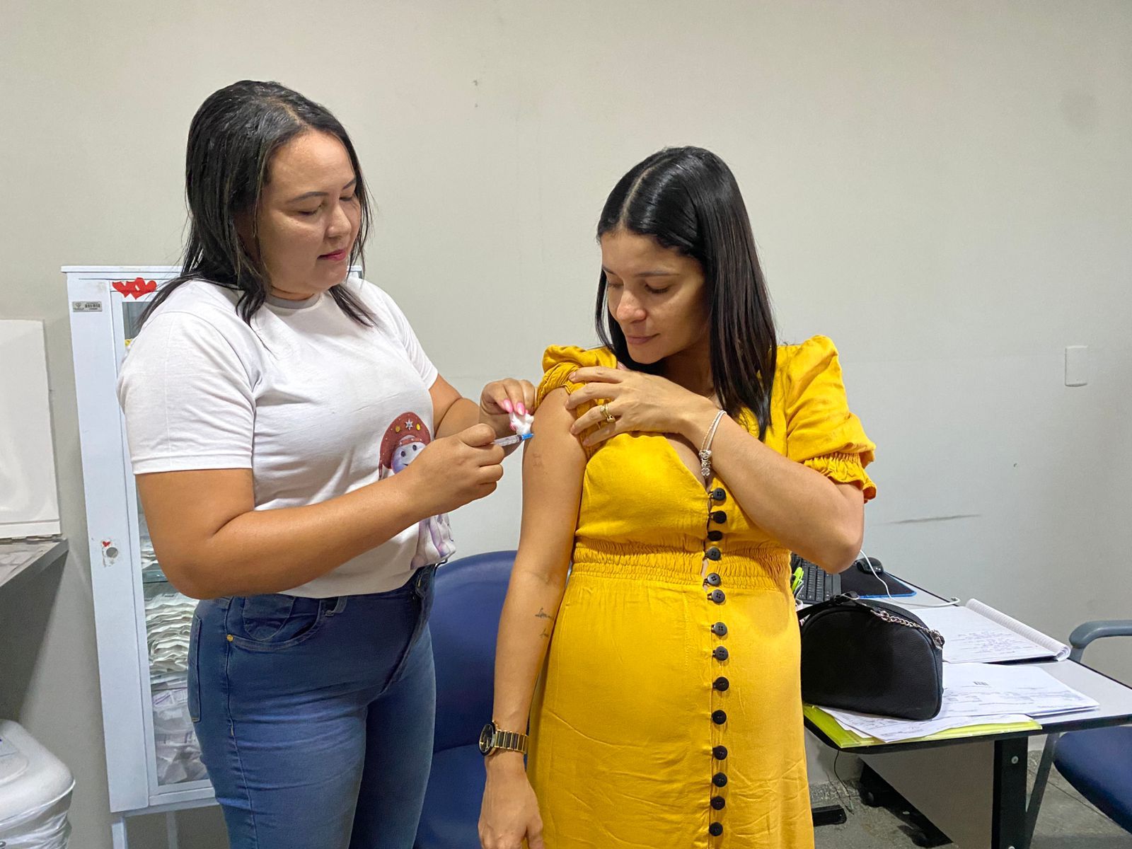 Gestantes passam a receber doses da vacina contra bronquiolite em Petrolina
