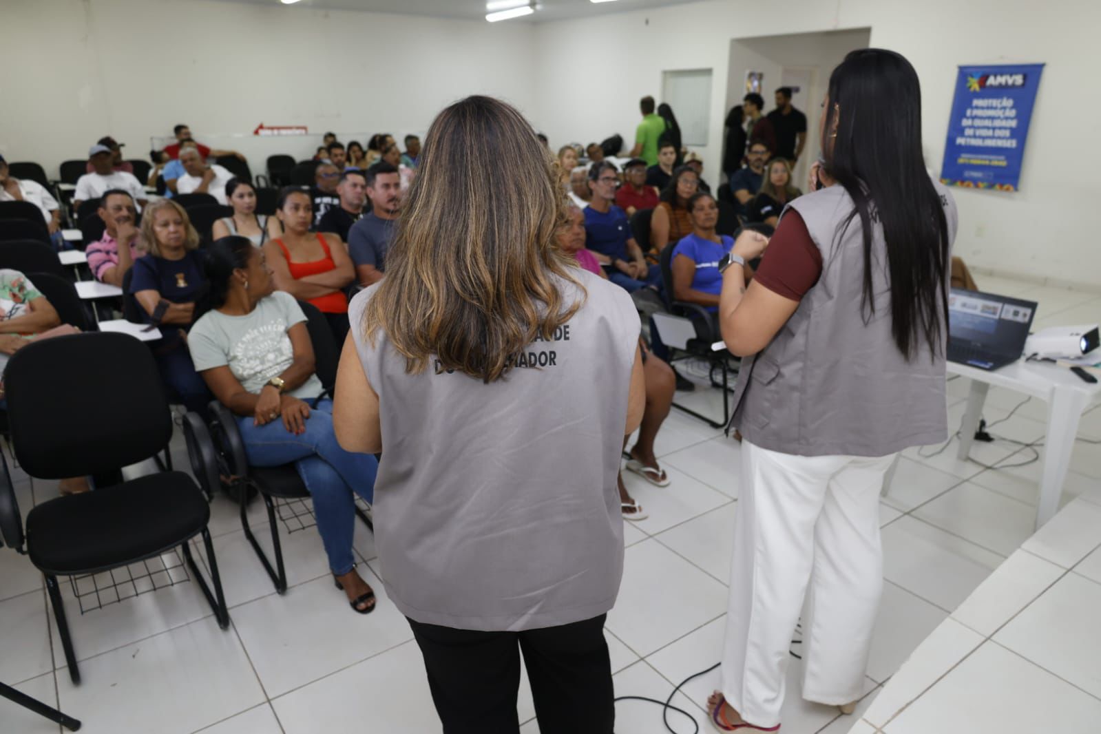 Ambulantes recebem capacitação para o Carnaval 2026 em Petrolina