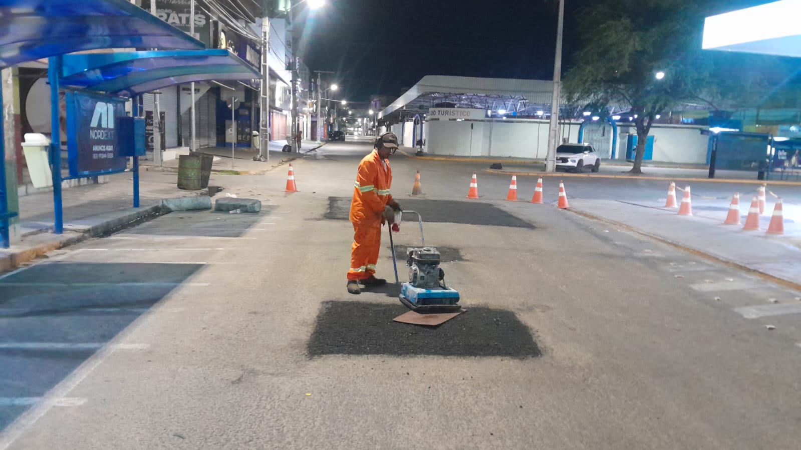 Petrolina: Operação Tapa-Buraco no período noturno é iniciada em Petrolina para melhorar mobilidade