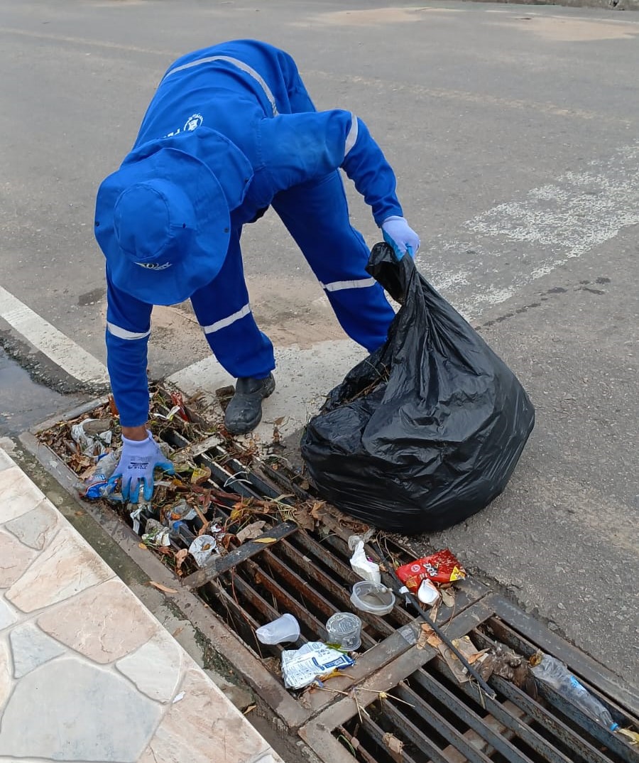 Após chuvas, Prefeitura intensifica ações e mantém equipes em campo em Petrolina