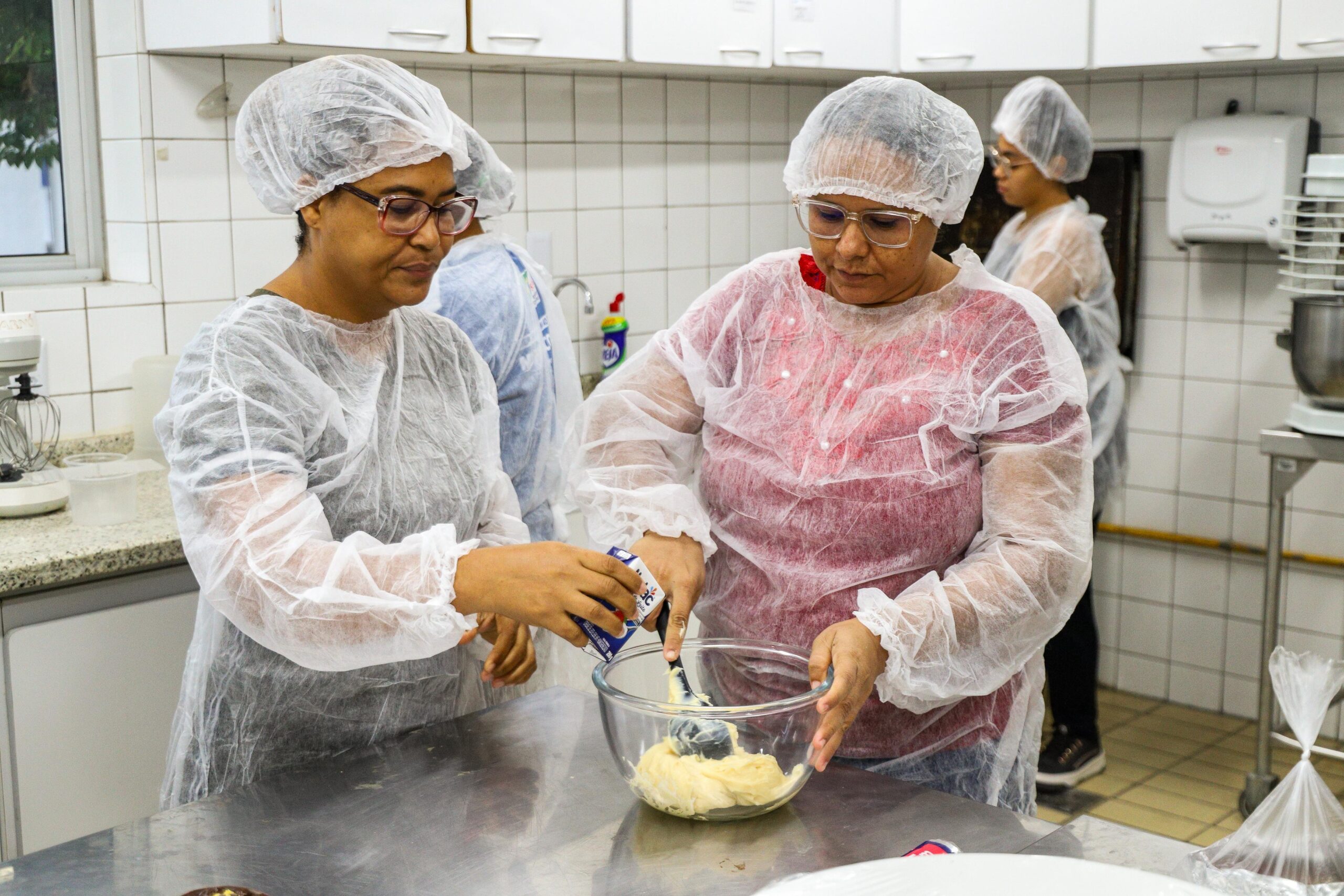 Cursos do Qualifica Mulher abrem caminhos para novas oportunidades em Petrolina