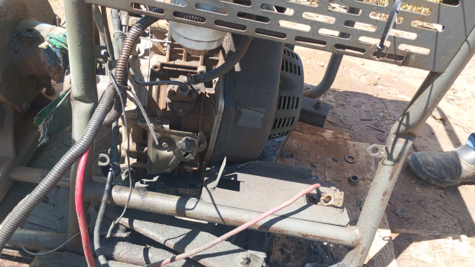 Equipamento de drenagem é destruído por ato de vandalismo no bairro Portal da Cidade